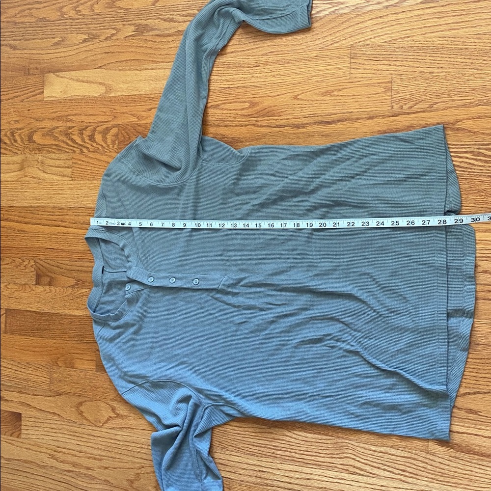 Lululemon Mens XL Waffle Henley Long Sleeve - Picture 3 of 6